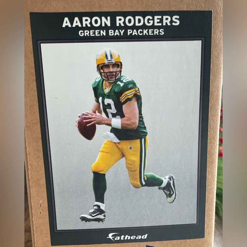 FatHeads Life Size Aaron Rodgers Green Bay Decal